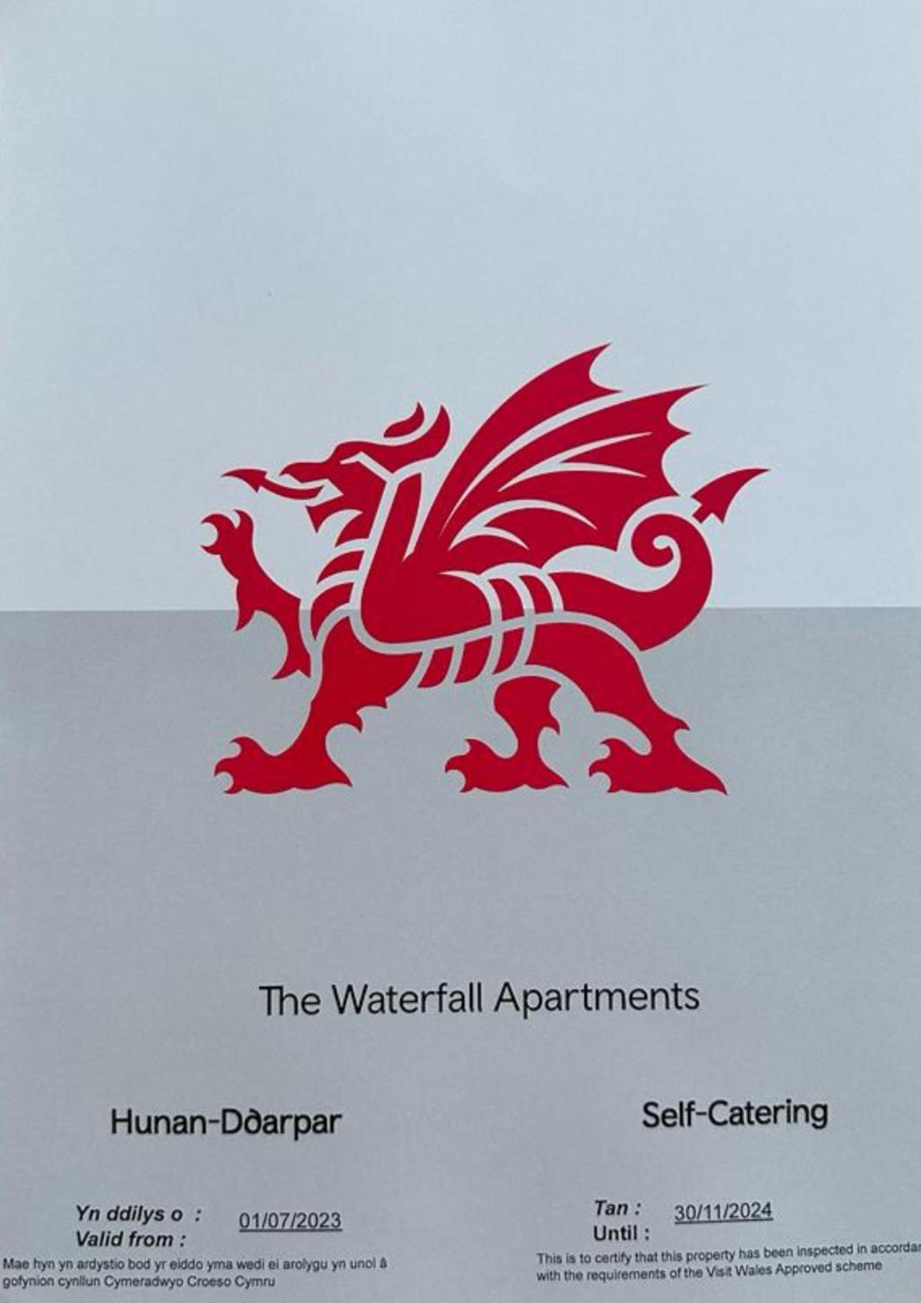 Entire Venue With Accommodation Sleeps Up To 19 - Waterfall Country Escape Wales Coelbren Bagian luar foto